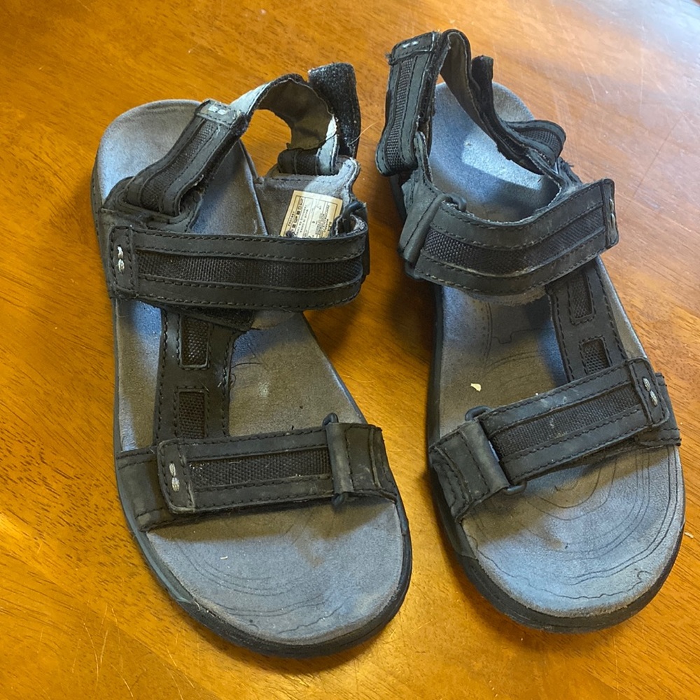 Merrell Mens Black Sandals 7 GUC